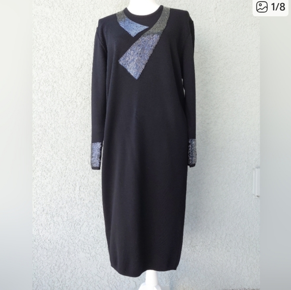 SALVATORE FERRAGAMO VINTAGE BEADED WOOL DRESS - Picture 9 of 9